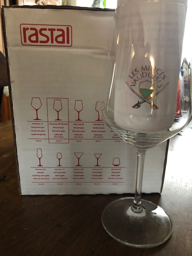Verres Milices cartons de 6 pies (rupture de stock)